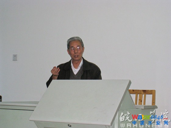 同濟(jì)大學(xué)博士生導(dǎo)師范瑾初教授來城環(huán)系做學(xué)術(shù)報(bào)告